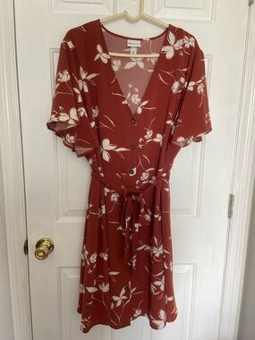 Ava & Viv Rust Floral Midi Dress with White Print
